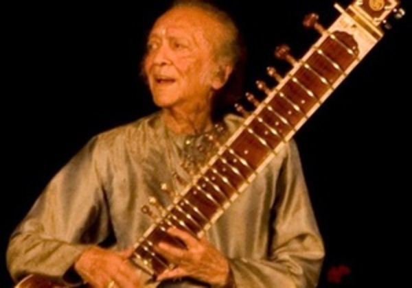 Умер легендарный индийский музыкант Рави Шанкар