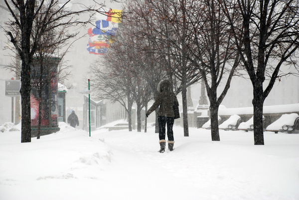 Медики столицы призывают киевлян быть осторожнее на улицах