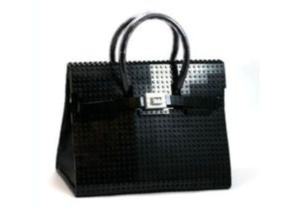 Легендарную сумку Birkin сделали из Lego