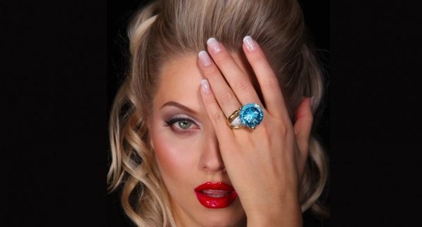 Лена Ленина открывает психологический центр для звезд