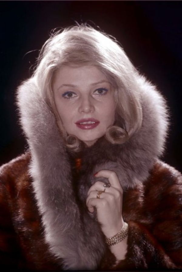 Названы официальные причины смерти Натальи Кустинской