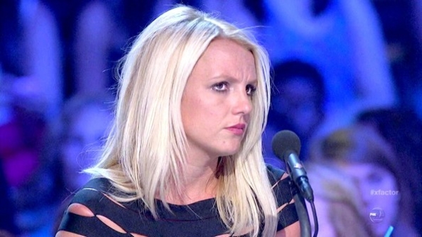 Бритни Спирс выгоняют из судейского кресла Х-фактора