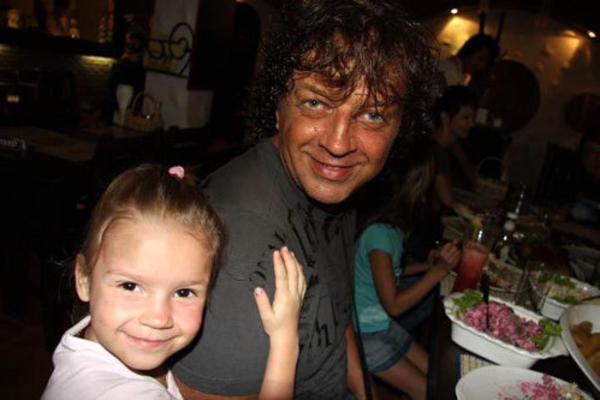 Рома Жуков хочет, чтобы за смерть дочери заплатили больше $35 тыс