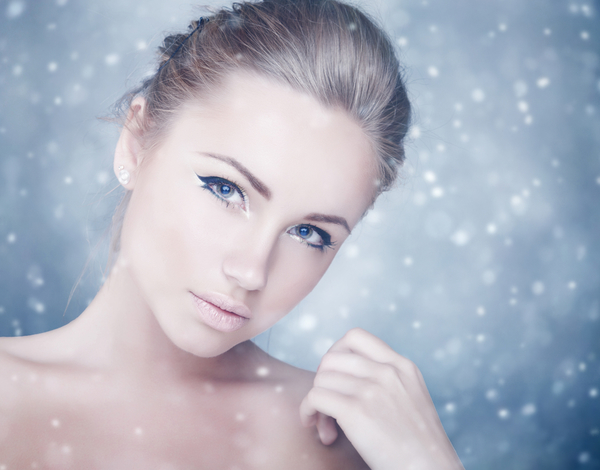 ТОП-10 быстрых трюков для новогоднего макияжа и прически