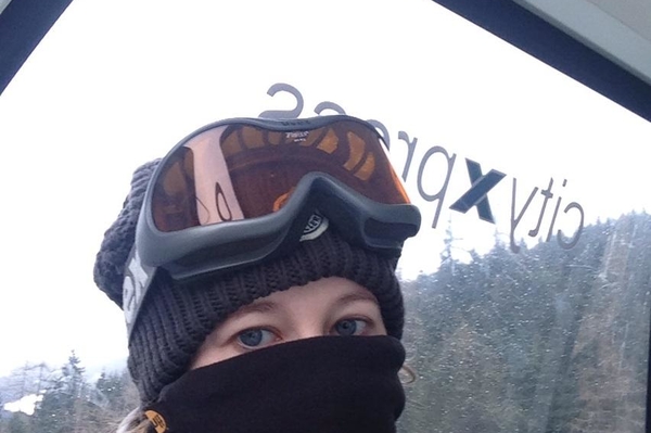 twitter.com  - xenia_sobchak