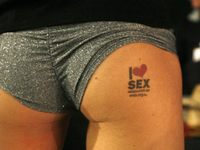 Британцы легализовали профессию секс-тренера