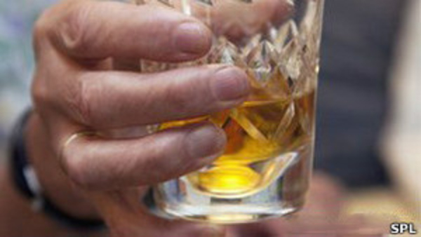 Ученые: сон после приема спиртного не бывает полноценным