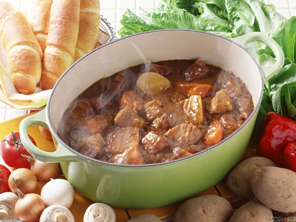 Тушеное мясо: ТОП-5 рецептов