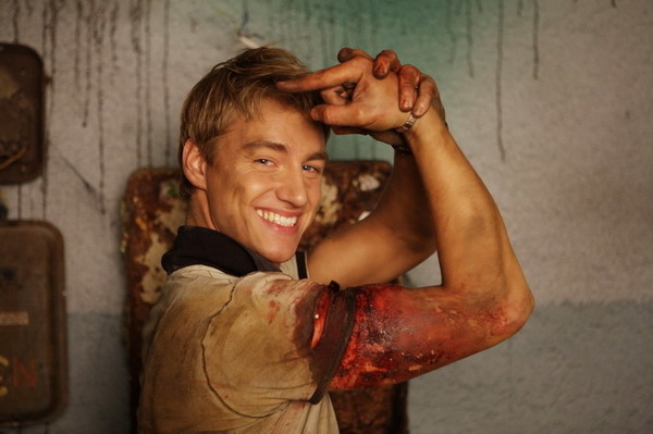 Звезды сомневаются, что авария с Алексеем Воробьевым – не пиар