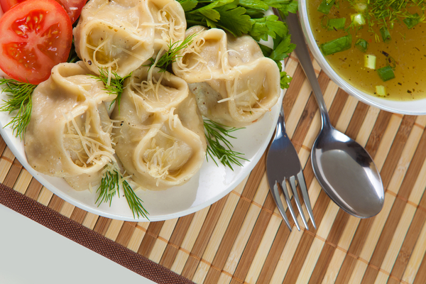 Хинкали: Готовим пельмени с бульоном