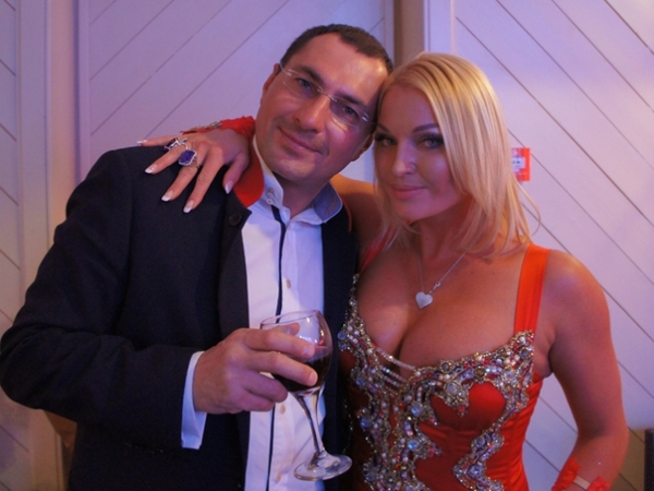 Волочкова прокомментировала прессе недавний Twitter-скандал с Вдовиным