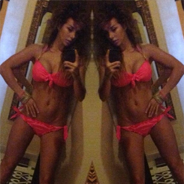 В Twitter Анны Седоковой появилось очередное откровенное фото