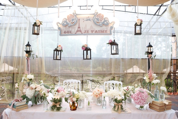 Свадьба в стиле романтика Парижа