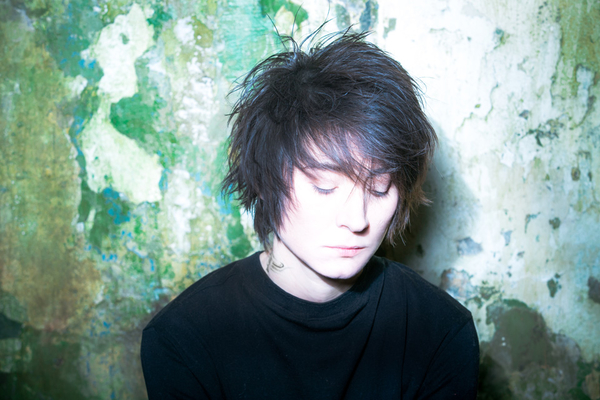 Журналисты прочитали райдер Земфиры: Рокерша заказала мыло, яйца и крутое авто