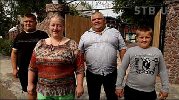 Участник проекта Хата на тата 2: Эти руки никогда не работали