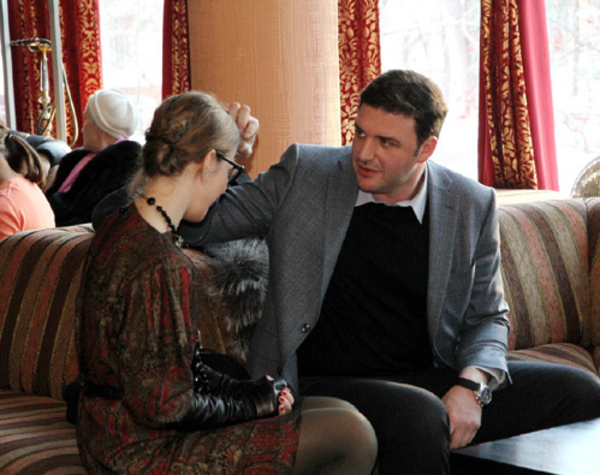 Собчак нашла у Виторгана в машине "каталог девушек для знакомств"