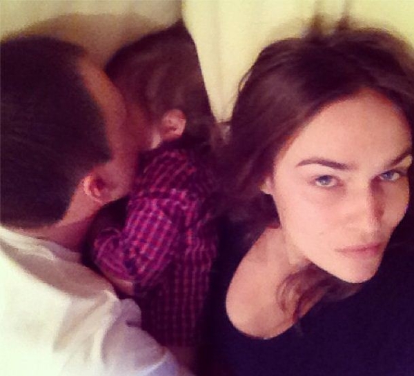 Алена Водонаева призналась, что подала на развод