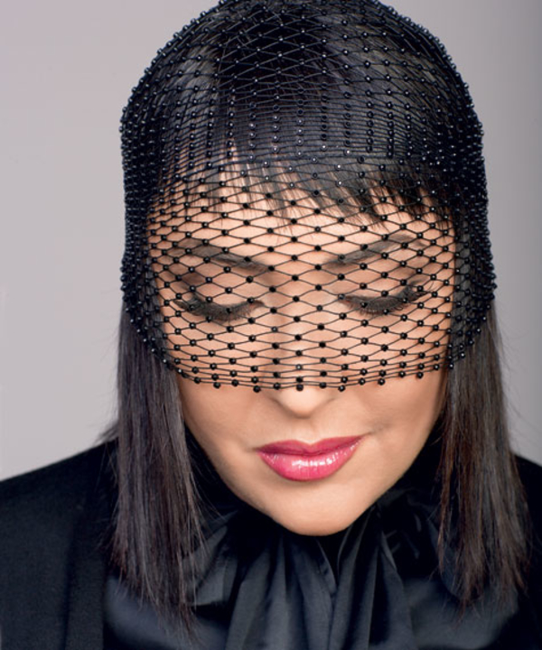 Лолита нарушила украинский закон