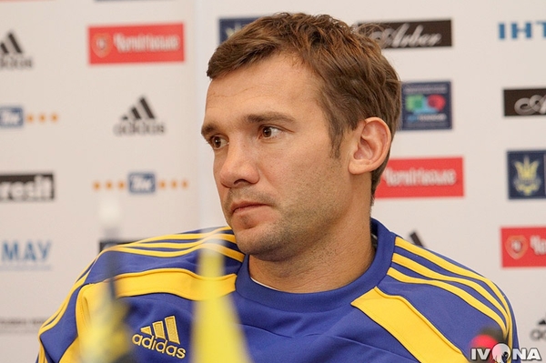 Анатолий Степанов