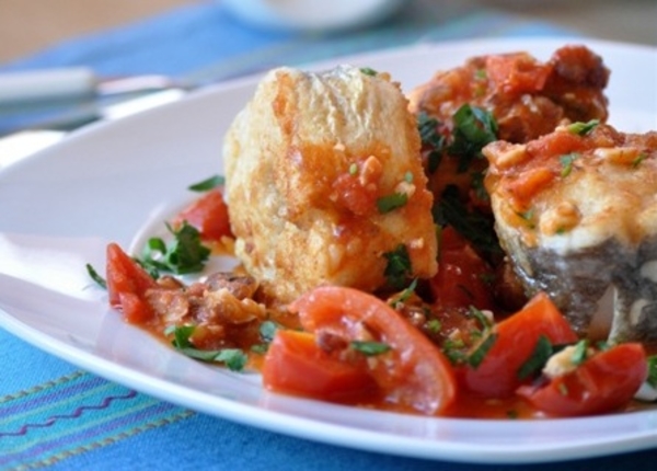 Рыба в томатном соусе: ТОП-5 рецептов