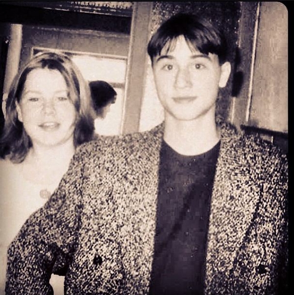 Дима Билан показал фото студенческих лет и получил нелестные отзывы