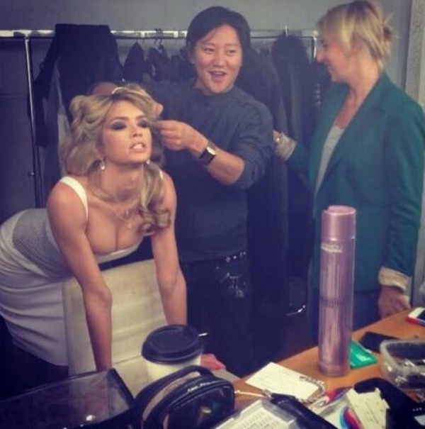 Вера Брежнева опубликовала личное фото в честь 8 марта