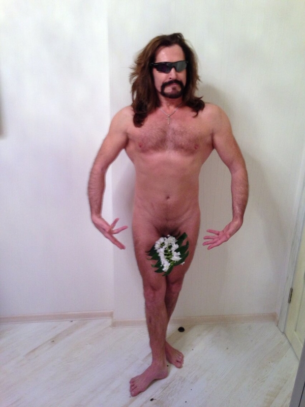 Фото голого Джигурды взорвали интернет