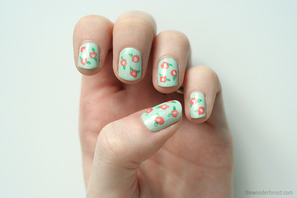 Креативные идеи маникюра: Цветочный узор