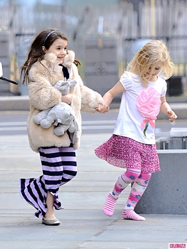 Сури Круз: Знаменитая хулиганка завела странную подружку?