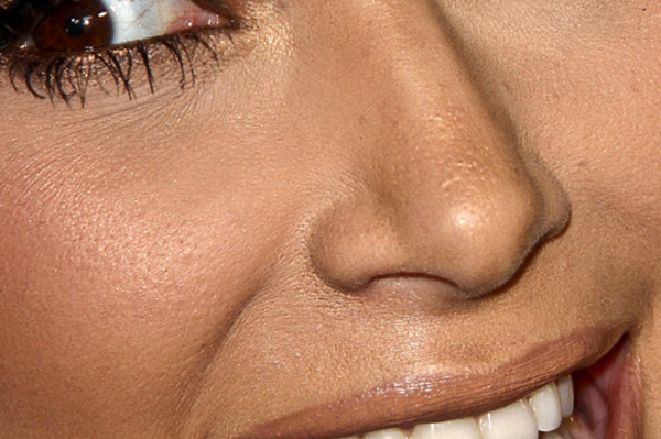 celebritycloseup.tumblr.com