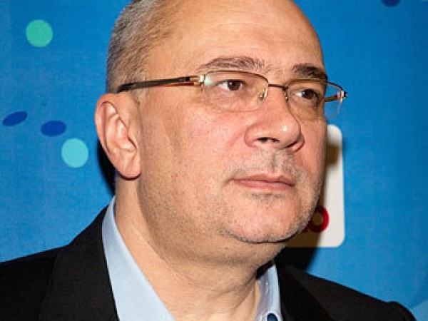 Назначенная повторная экспертиза может помочь Меладзе избежать суда