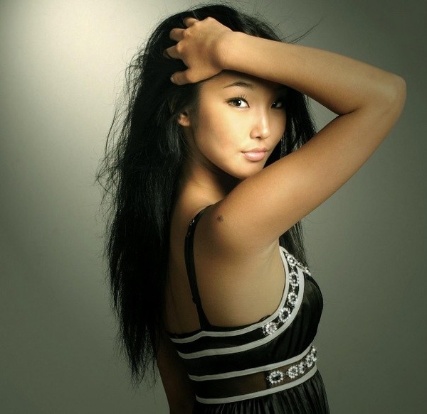 Победительница конкурса красоты Виктория Лыгденова найдена мертвой в своей квартире