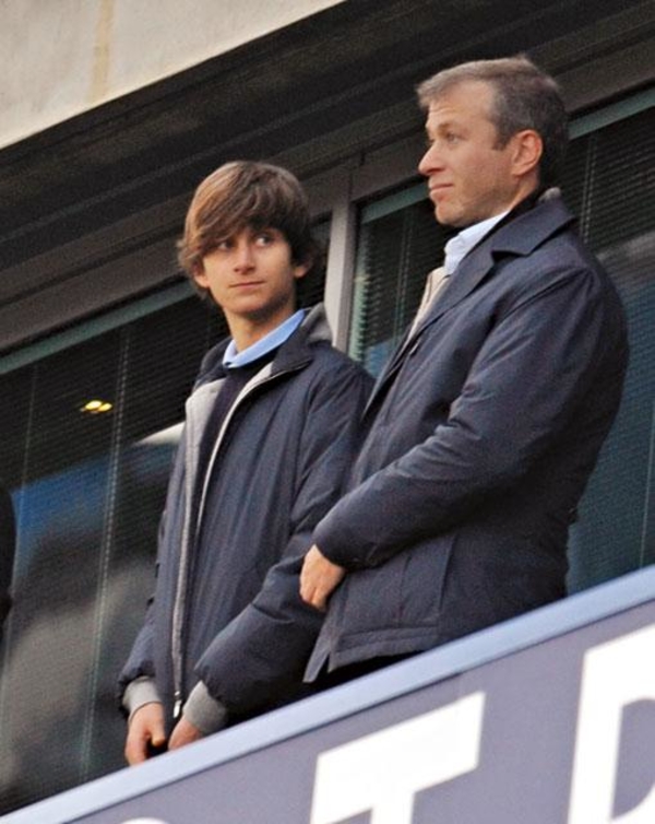 Сын Абрамовича прикупил нефтяное месторождение в Западной Сибири