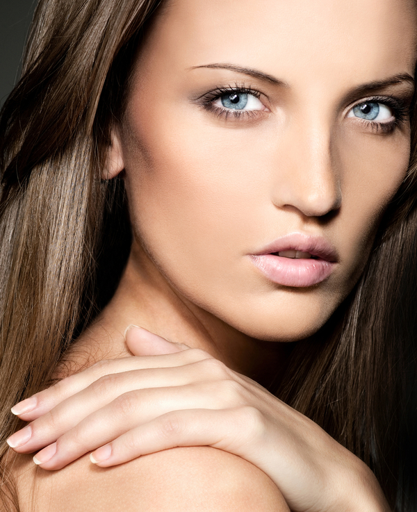 Маникюр в бежевом цвете: Как выбрать правильный лак