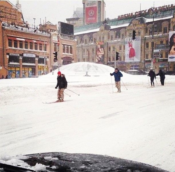 Снегопад в Киеве: Украинские звезды комментируют чрезвычайное положение