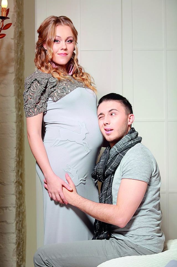 Отец будущего ребенка певицы Alyosha рассказал последние новости