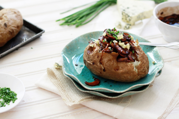 Как приготовить жюльен в картофеле (ВИДЕО)