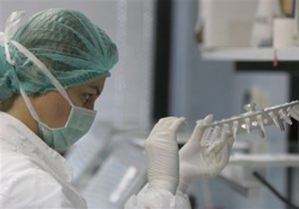 Власти вновь отложили введение обязательного медстрахования - Ъ