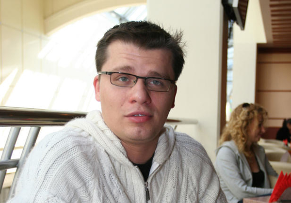 Гарик Харламов обвинил экс-супругу Юлию во лжи прессе