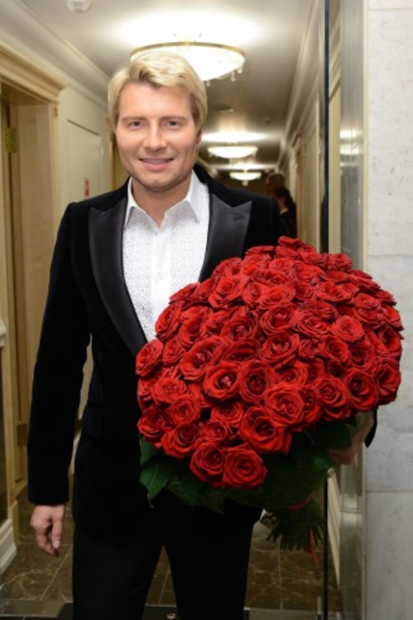 У Николая Баскова появилась новая возлюбленная