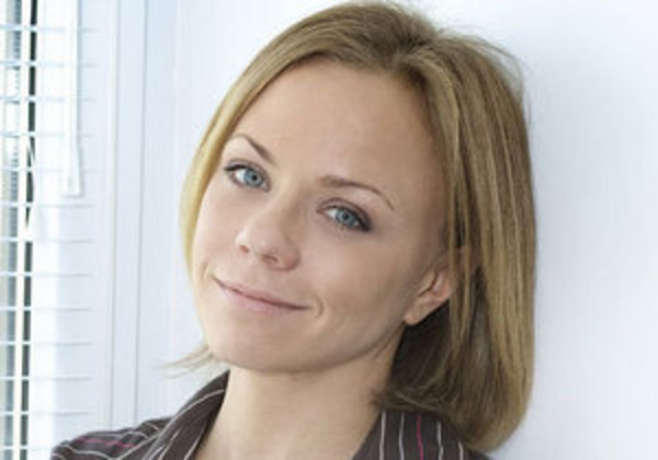 Экс-солистка группы Лицей Елена Перова лишена водительских прав на 1,5 года