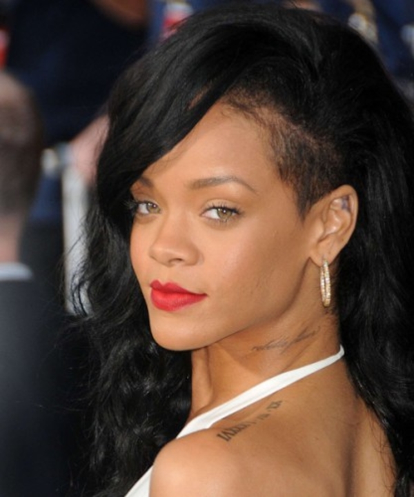 Рианна ждет ребенка – СМИ