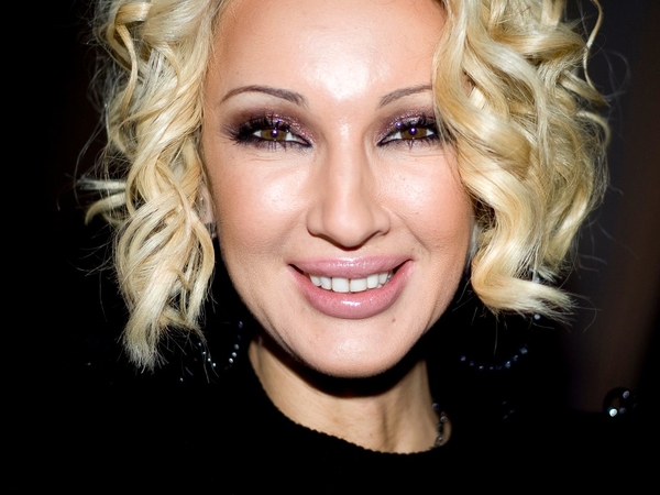 Свадебные цветы Леры Кудрявцевой будут стоить $30 тыс.