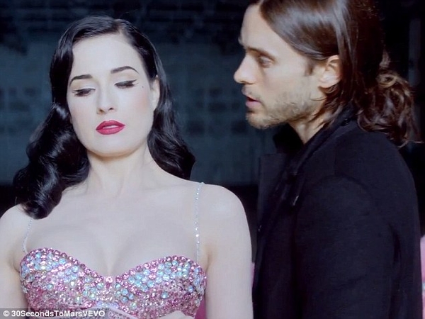 Дита фон Тиз разделась для Джареда Лето