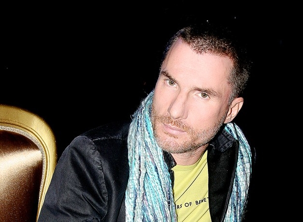 Экс-продюсер Тату продолжает бороться с раком мозга