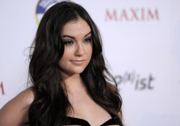 Саша Грей согласилась поучаствовать в автопробеге по России