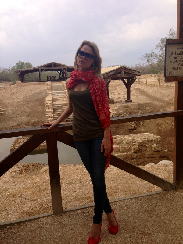 Оля Фреймут: Мне кажется, Бог тоже смотрит Ревизор