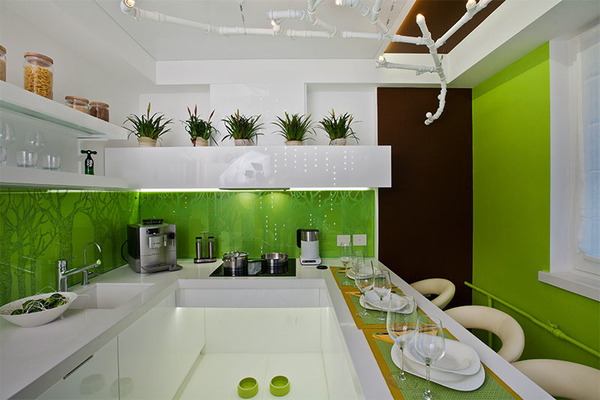 Интерьер в деталях: Свежесть леса на кухне в 10 кв.м (ФОТО)