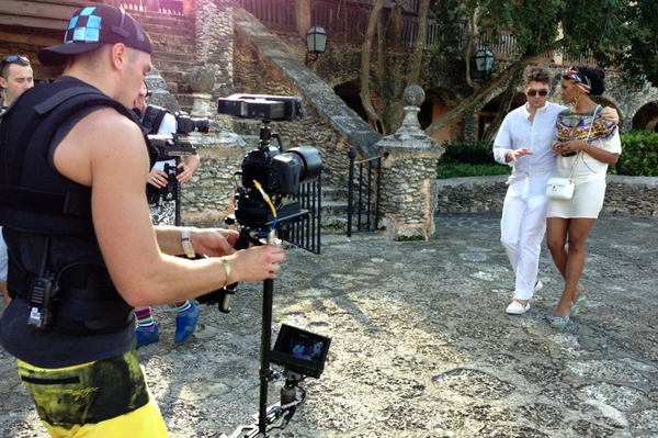 facebook.com/TheBachelorUa?fref=ts