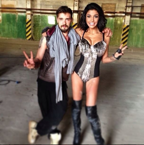 Санта Димопулос публикует провокационные фото с мужем Светланы Лободы